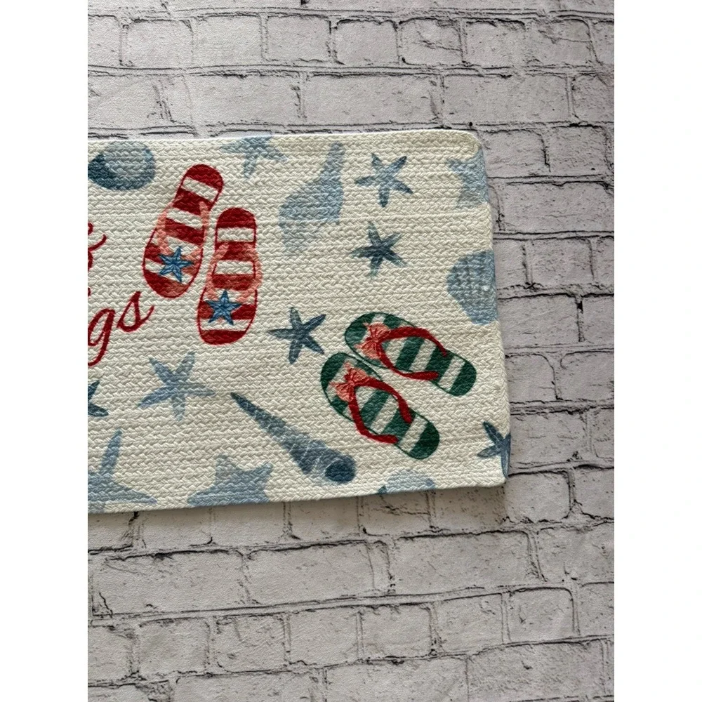 St Nicholas Square Ocean Beach Theme Holiday Table Runner 